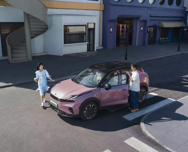 領克06實戰見真章,10萬出頭的SUV憑啥這么安全?-有駕 領克06實戰見真章,10萬出頭的SUV憑啥這么安全?-有駕