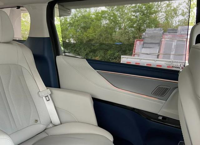 誰能拒絕一輛GL8PHEV-有駕 誰能拒絕一輛GL8PHEV-有駕