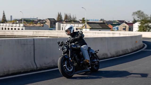 動力更強,更平順—奔達金吉拉500動態測評-有駕 動力更強,更平順—奔達金吉拉500動態測評-有駕