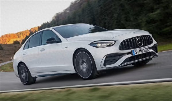 奔馳AMG C 43上市|智己LS7煥新版正式發布|豐田bZ5開啟交付