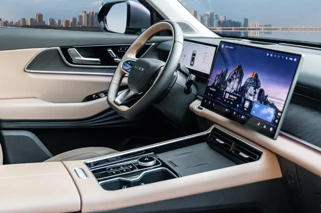 瑞虎8L長虹版 & 瑞虎8 PLUS乘風版榮耀上市,限時12.77萬/10.69萬