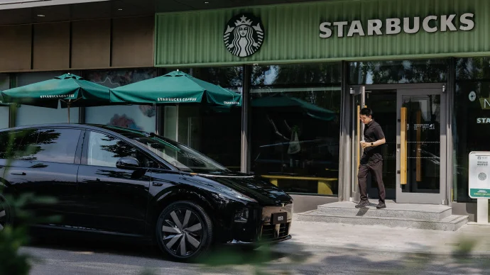 理想i8黑武士版本官圖發布 李想:征集網友意見 理想i8黑武士版本官圖發布 李想:征集網友意見