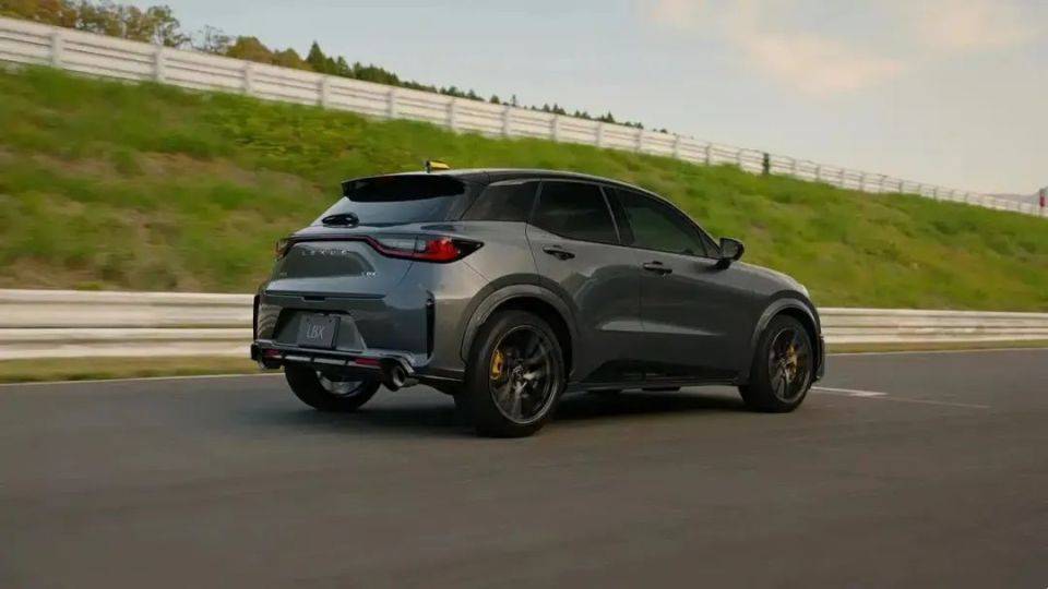 雷克薩斯LBX新車型,限量100臺(tái)