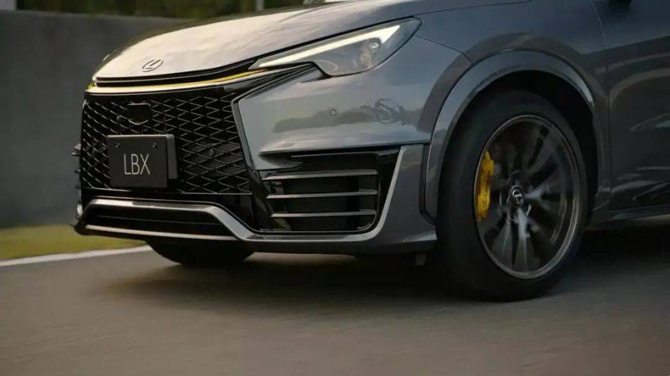 雷克薩斯LBX新車型,限量100臺(tái)
