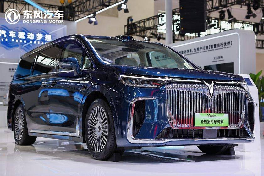 鏈接全球 共赴未來 東風汽車“硬核”科技亮相第三屆鏈博會