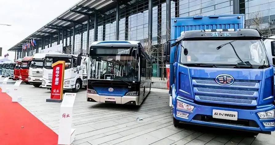 一汽解放營銷換帥“全年30萬輛底線”目標,要求國內傳統銷量持續領航,促進出口加速提升,要實現中重卡新能源終端第一