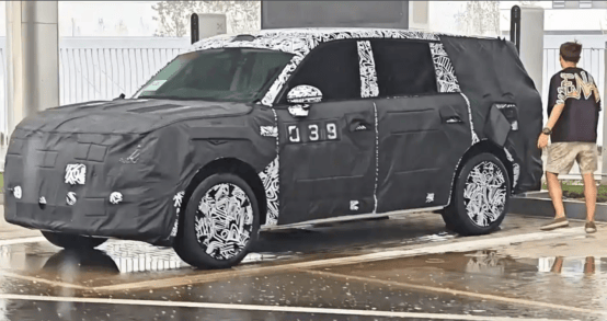 小米增程SUV諜照曝光 方盒子造型尺寸不小