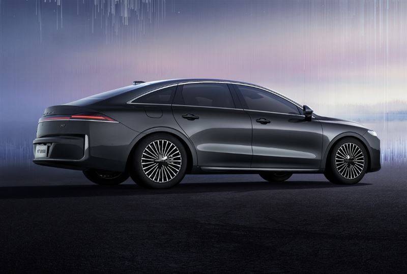 設計躍升重新定義產品,榮威M7 DMH盡顯豪華風范