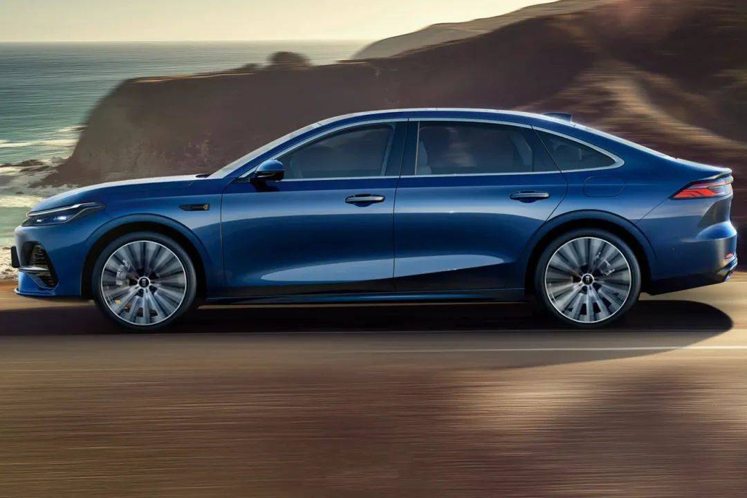 吉利強勢崛起,才不是因為學了比亞迪