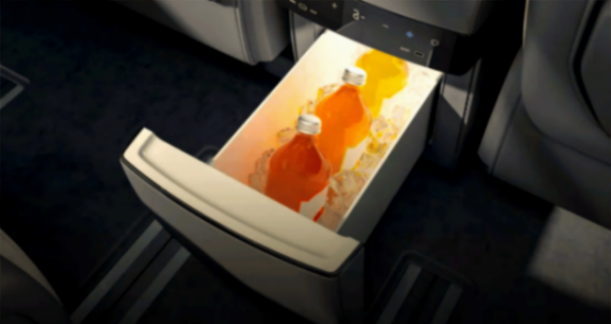 日系豪華已成過去,香港車圈頂流非極氪 009 莫屬