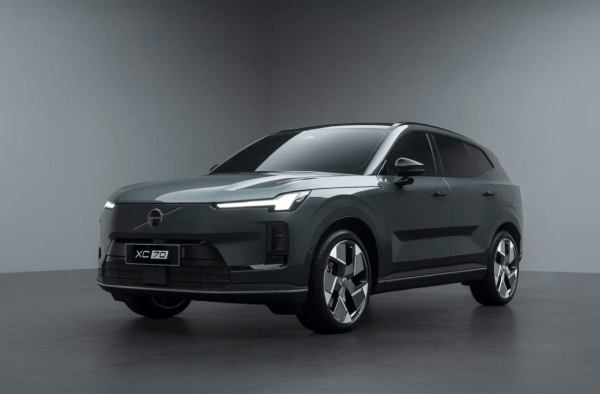 解碼沃爾沃SMA超混架構:從技術內核到用戶體驗的全維度突破