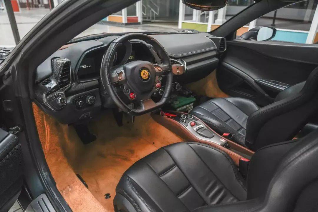 賣100多萬美元的法拉利奇特工程驗證車,驗證的居然是量產拉法