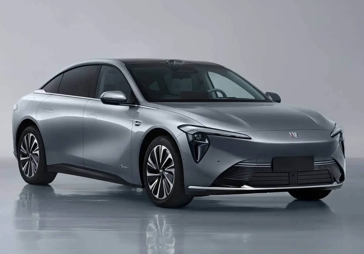 支持不停車一鍵泊入 別克至境L7首發(fā)搭載Momenta R6飛輪大模型