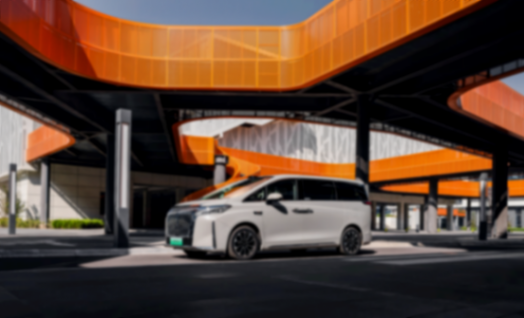 魏牌高山,成為9月高端MPV市場的車型銷量冠軍,讓本就混戰(zhàn)正酣的市場競爭愈發(fā)激烈 又有后來者,改變高端MPV市場格局